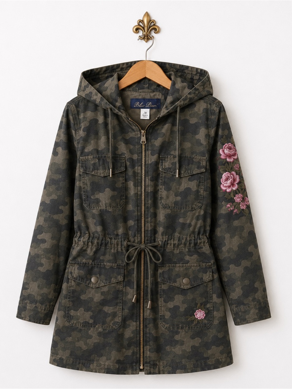 Camouflage Hooded Jacket with Floral Embroidery M